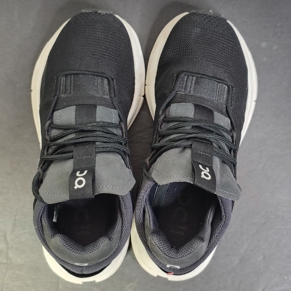 On Cloudnova 2 Women's Size 6 Black White Lace Up Running Shoes - Picture 6 of 11